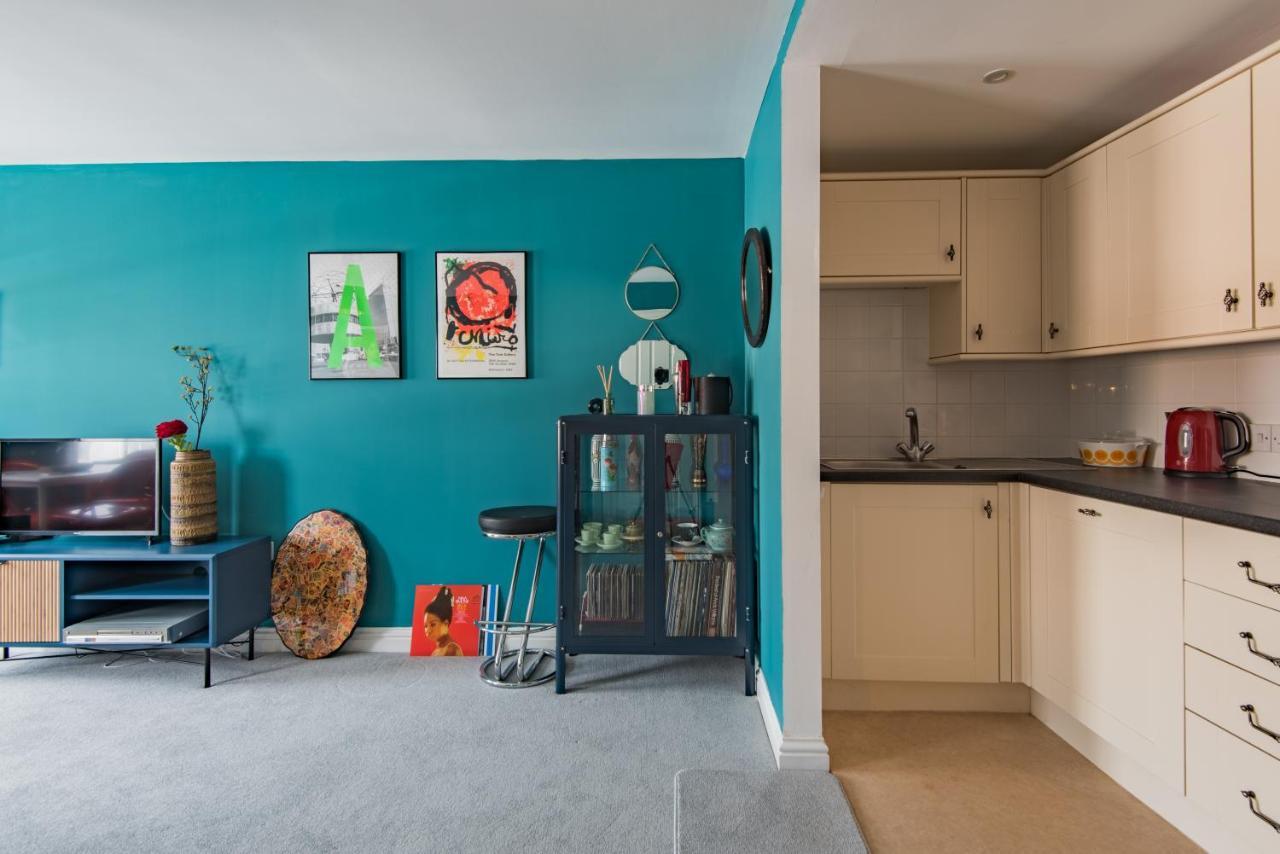 Blackhorse Loft - Spacious Apartment By The Sea Deal Exterior foto